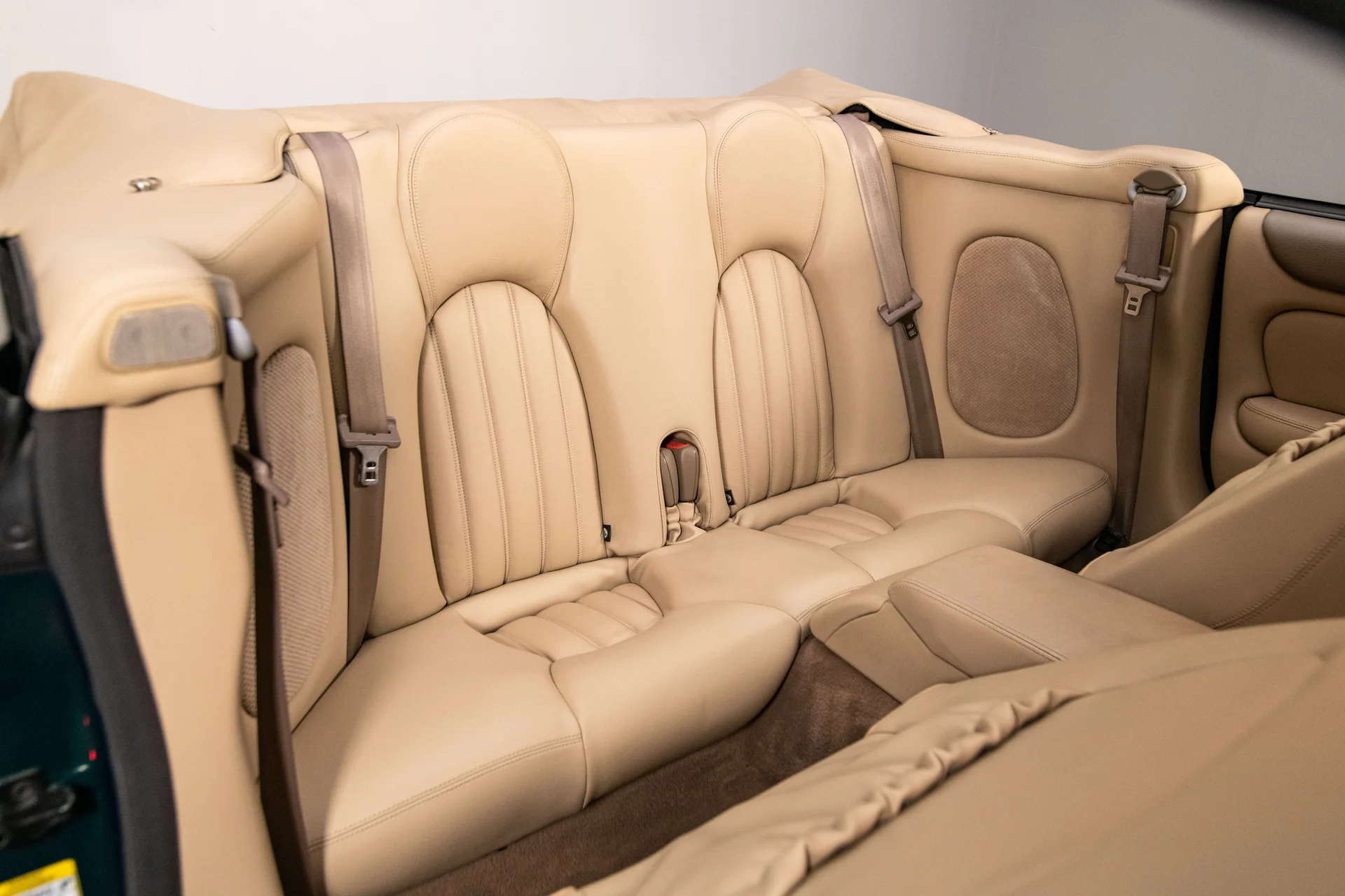 2003 Jaguar XK8 - Image 15