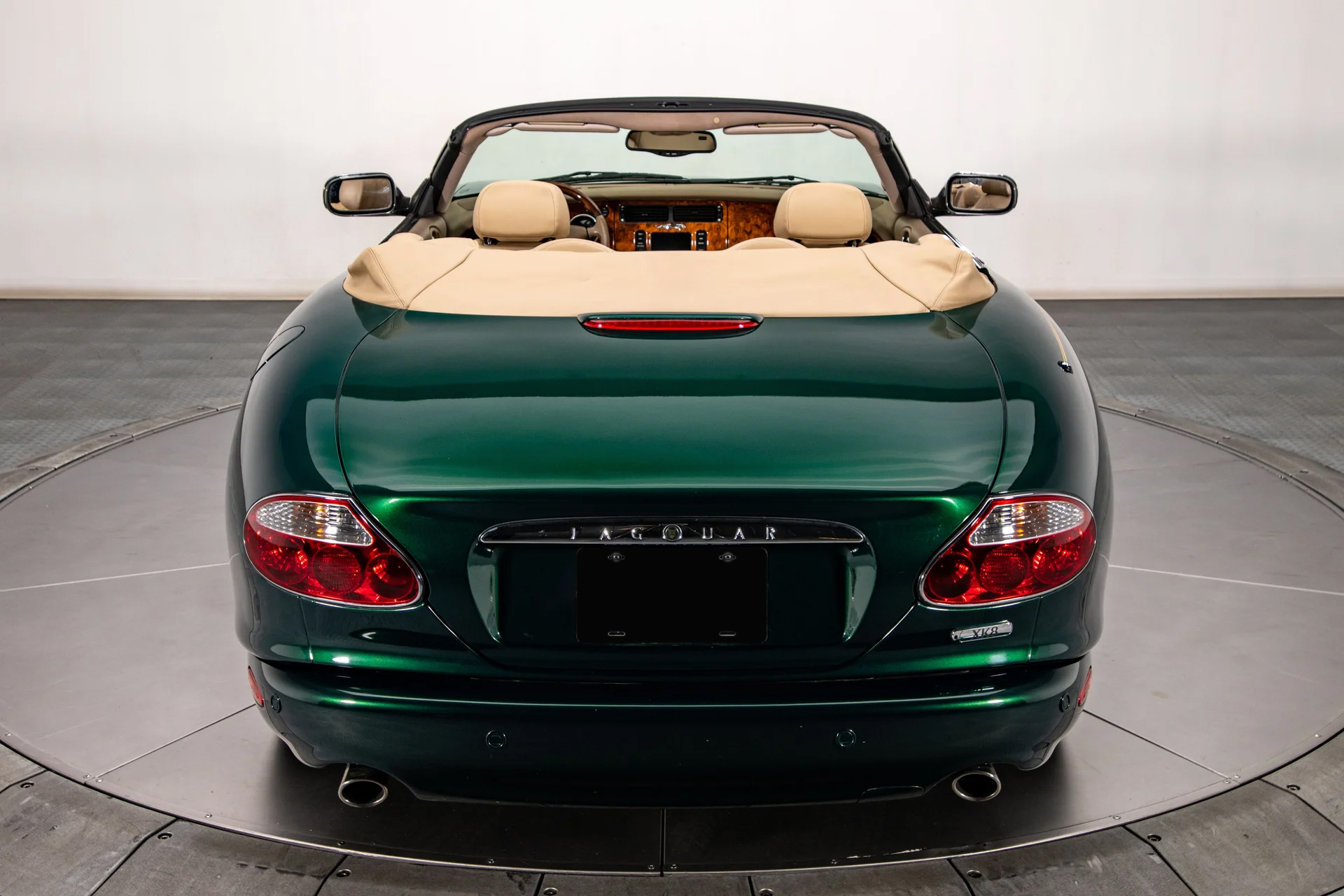 2003 Jaguar XK8 - Image 4