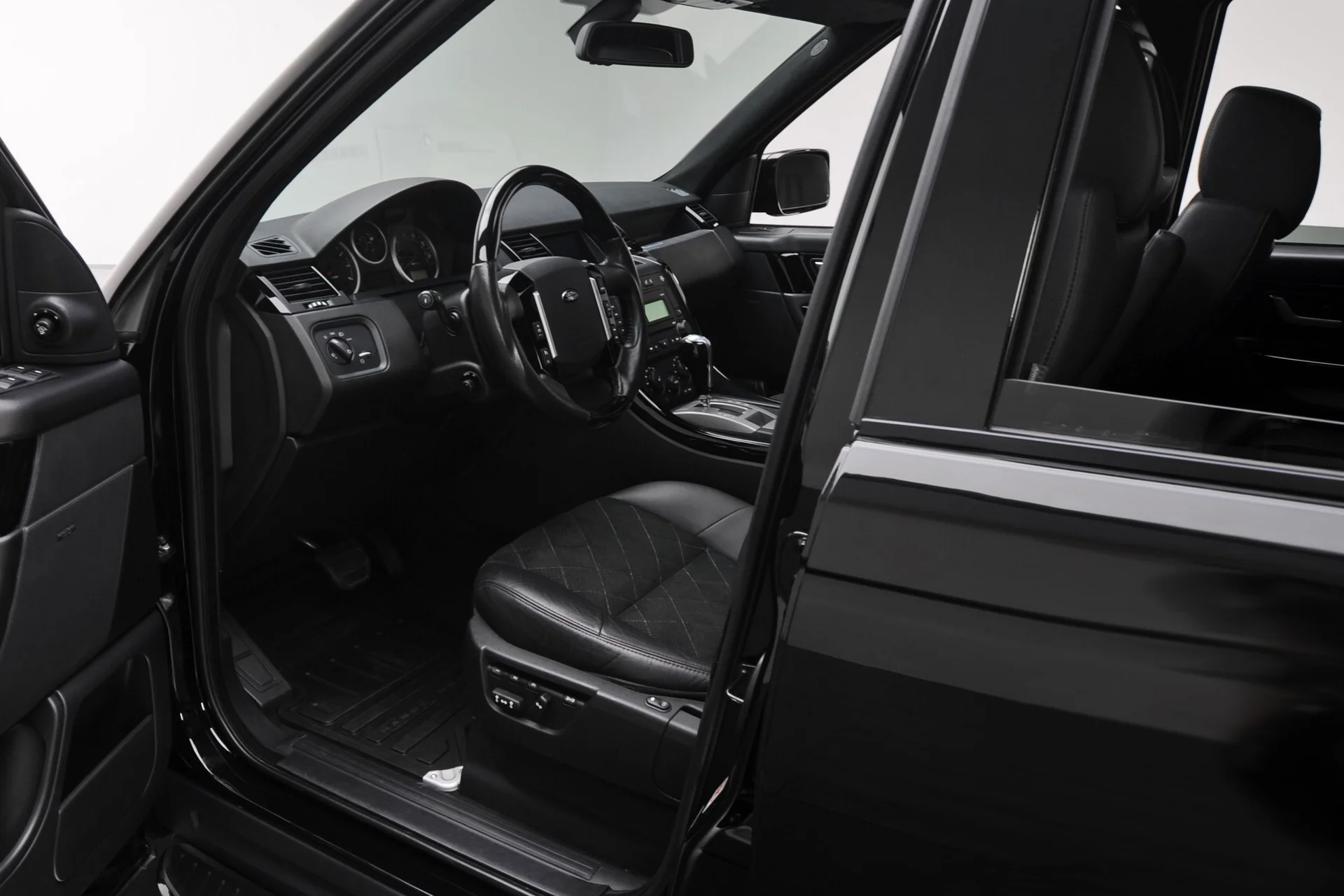 2008 Land Rover Ranger Rover Sport - Image 9