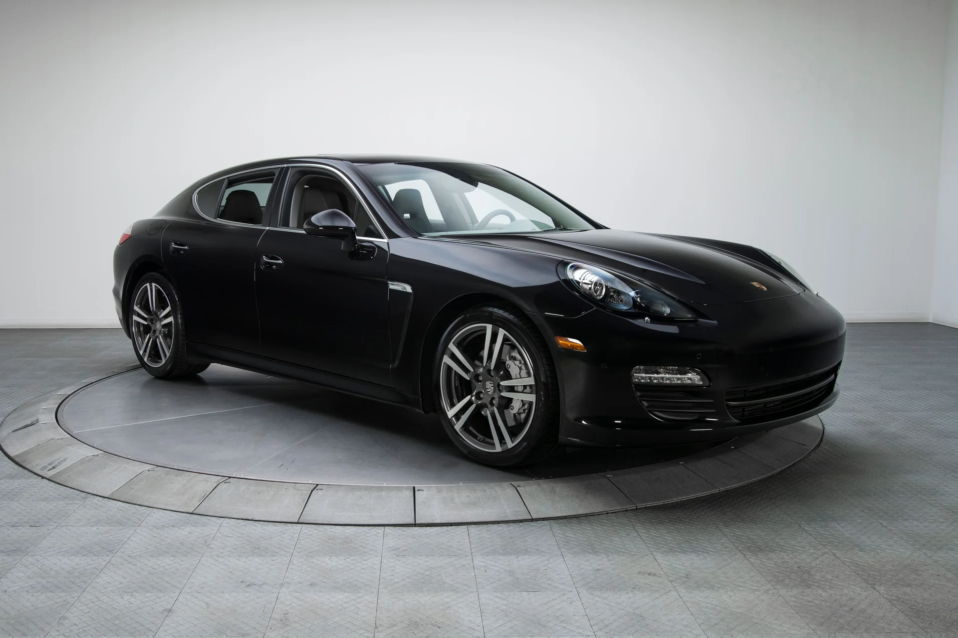 2012 Porsche Panamera S - Image 7