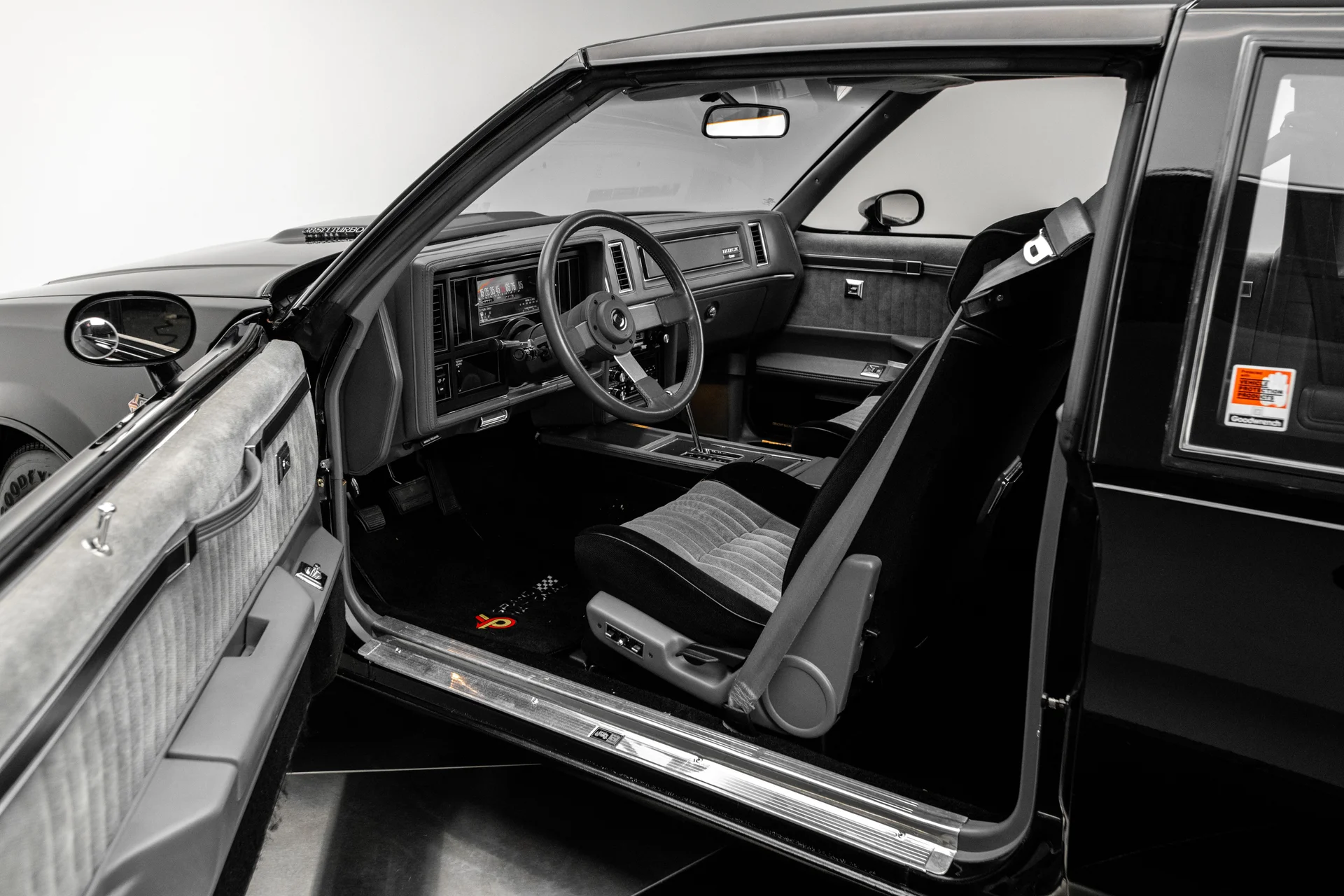 1987 Buick Grand National - Image 9