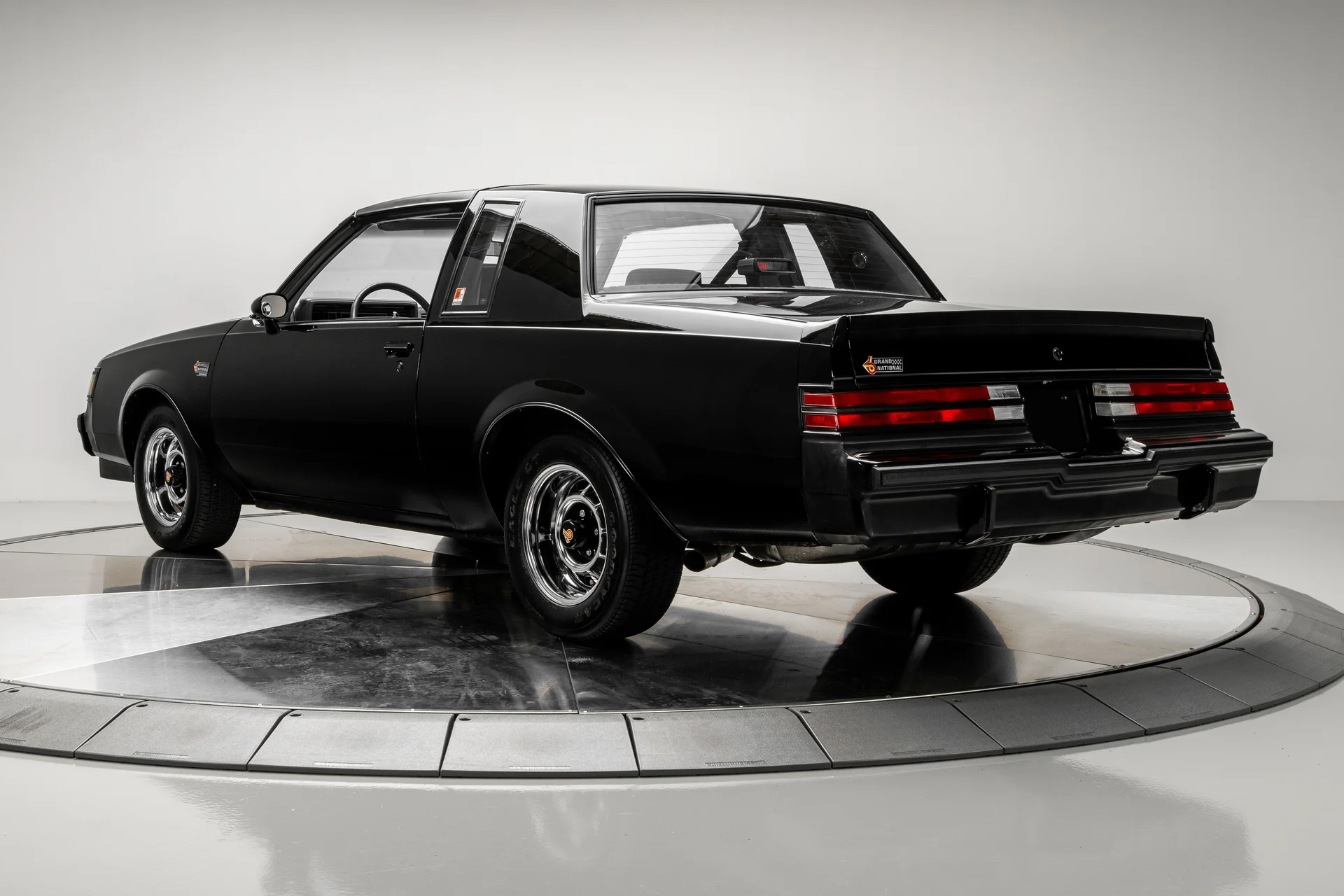 1987 Buick Grand National - Image 3