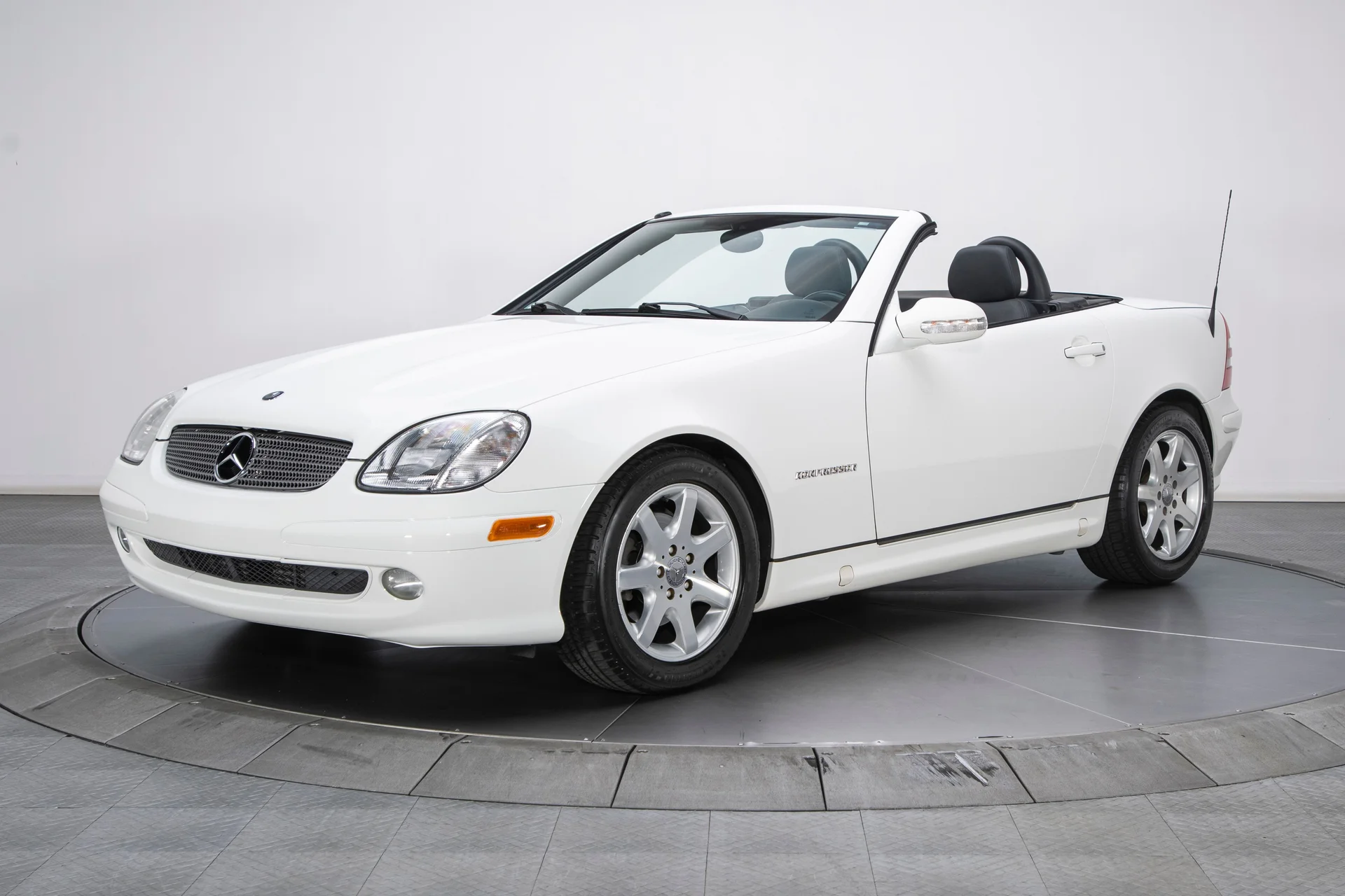 2002 Mercedes-Benz SLK230