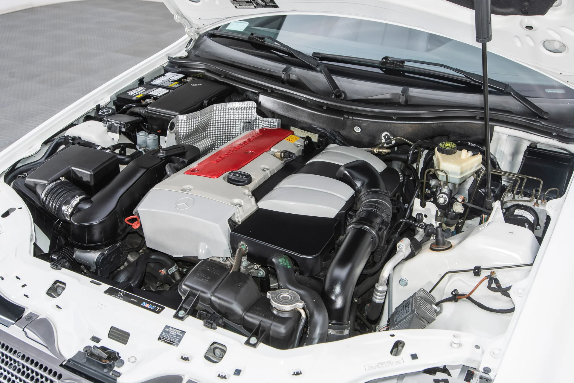 2002 Mercedes-Benz SLK230 - Image 10